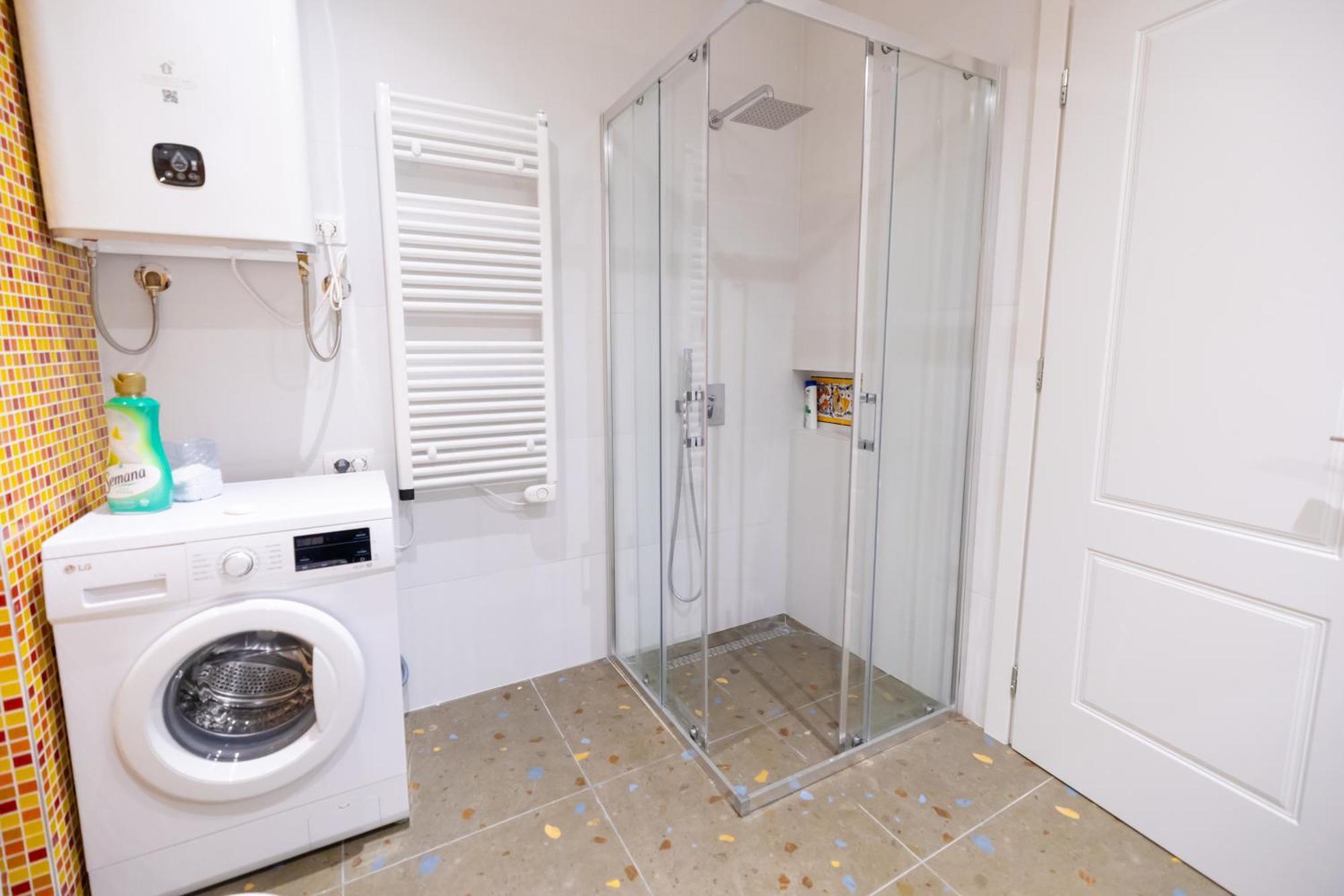 Nikaj Premium 2 * Vlorë